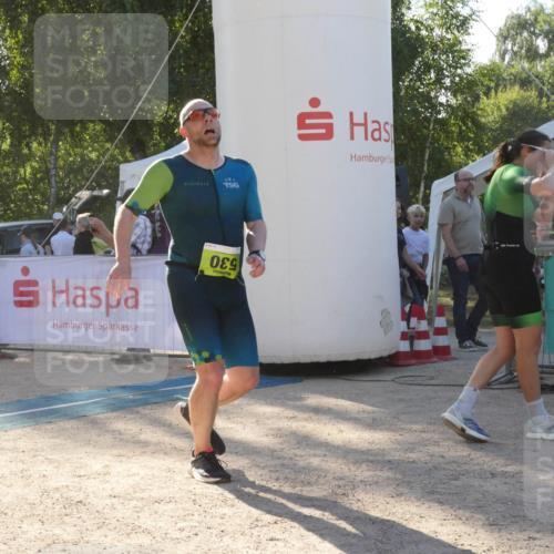 07.09.2025 - 19. Norderstedt Triathlon Zöllner http://msf.ph/oto/8793513 07.09.2025 16:37:17 Ziel 530, 1065, 1495 meine-sportfotos.de