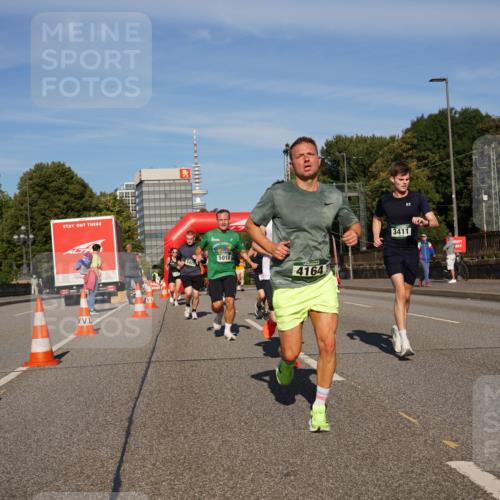 07.09.2025 - BARMER Alsterlauf Yannick Fuchs http://msf.ph/oto/8793514 07.09.2025 09:43:21 Laufen 542, 5018, 4164, 3411 meine-sportfotos.de