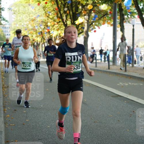 07.09.2025 - BARMER Alsterlauf Yannick Fuchs http://msf.ph/oto/8793537 07.09.2025 11:41:08 Laufen 1226, 2024, 36, 35 meine-sportfotos.de