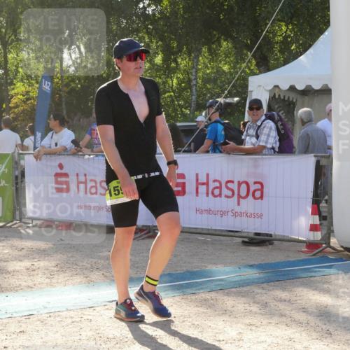 07.09.2025 - 19. Norderstedt Triathlon Zöllner http://msf.ph/oto/8793554 07.09.2025 16:37:33 Ziel 1527, 1533, 1591, 1610, 1624 meine-sportfotos.de