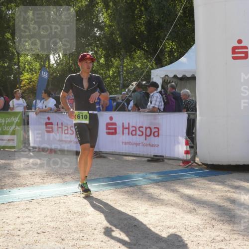 07.09.2025 - 19. Norderstedt Triathlon Zöllner http://msf.ph/oto/8793559 07.09.2025 16:37:39 Ziel 1051, 1610 meine-sportfotos.de