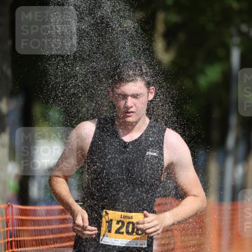 07.09.2025 - 19. Norderstedt Triathlon Michael Strokosch http://msf.ph/oto/8793581 07.09.2025 11:48:49 Laufen 231, 284, 1208 meine-sportfotos.de