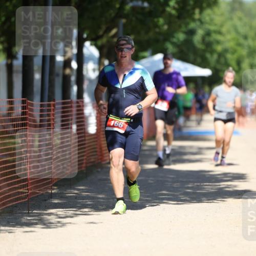 07.09.2025 - 19. Norderstedt Triathlon Michael Strokosch http://msf.ph/oto/8793583 07.09.2025 13:44:24 Laufen 166, 298, 314 meine-sportfotos.de