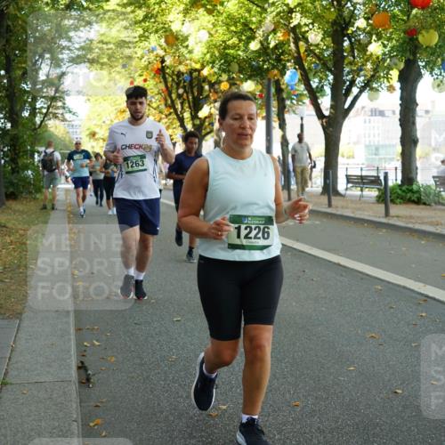 07.09.2025 - BARMER Alsterlauf Yannick Fuchs http://msf.ph/oto/8793584 07.09.2025 11:41:11 Laufen 24, 1263, 6, 1226 meine-sportfotos.de