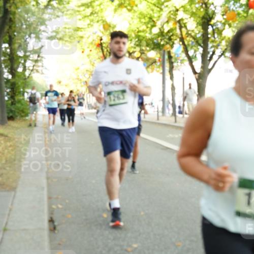 07.09.2025 - BARMER Alsterlauf Yannick Fuchs http://msf.ph/oto/8793593 07.09.2025 11:41:12 Laufen 1226 meine-sportfotos.de