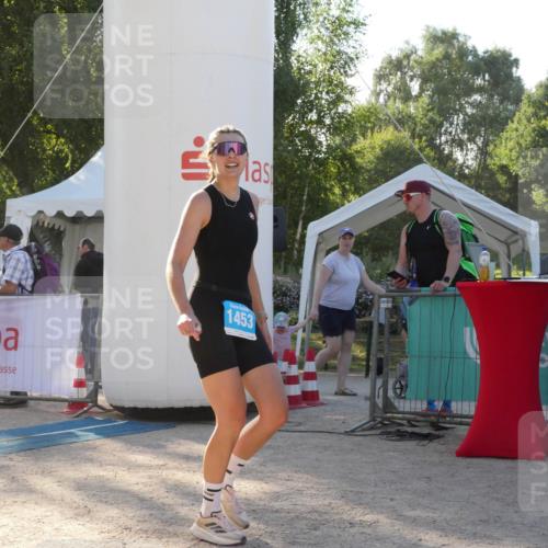 07.09.2025 - 19. Norderstedt Triathlon Zöllner http://msf.ph/oto/8793600 07.09.2025 16:37:57 Ziel 1453 meine-sportfotos.de