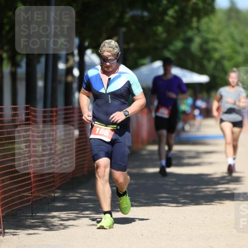 07.09.2025 - 19. Norderstedt Triathlon Michael Strokosch http://msf.ph/oto/8793604 07.09.2025 13:44:25 Laufen 166, 298, 314 meine-sportfotos.de