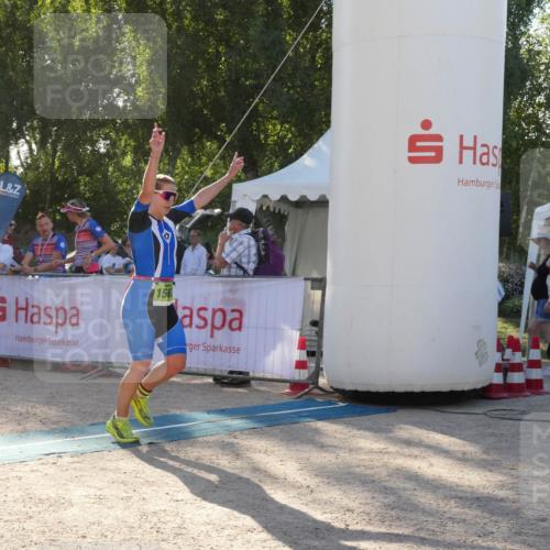 07.09.2025 - 19. Norderstedt Triathlon Zöllner http://msf.ph/oto/8793605 07.09.2025 16:38:13 Ziel 1068, 1563 meine-sportfotos.de