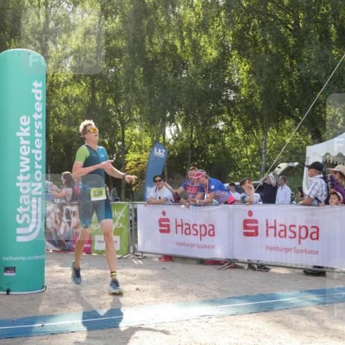 07.09.2025 - 19. Norderstedt Triathlon Zöllner http://msf.ph/oto/8793627 07.09.2025 16:38:21 Ziel 529, 1068, 1554 meine-sportfotos.de