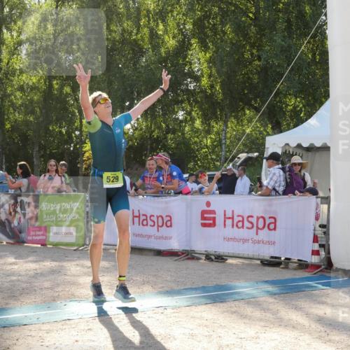 07.09.2025 - 19. Norderstedt Triathlon Zöllner http://msf.ph/oto/8793630 07.09.2025 16:38:21 Ziel 529, 1068, 1554 meine-sportfotos.de