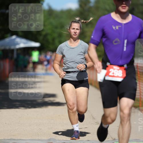 07.09.2025 - 19. Norderstedt Triathlon Michael Strokosch http://msf.ph/oto/8793659 07.09.2025 13:44:31 Laufen 166, 298, 314 meine-sportfotos.de