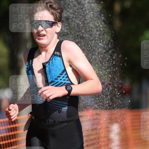 07.09.2025 - 19. Norderstedt Triathlon Michael Strokosch http://msf.ph/oto/8793661 07.09.2025 11:49:01 Laufen 196, 1171, 1355, 1394 meine-sportfotos.de