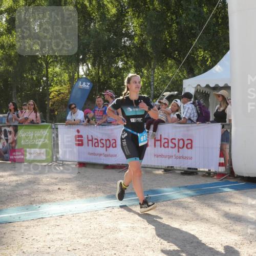 07.09.2025 - 19. Norderstedt Triathlon Zöllner http://msf.ph/oto/8793670 07.09.2025 16:38:44 Ziel 536, 917, 1481 meine-sportfotos.de