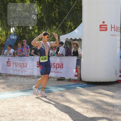 07.09.2025 - 19. Norderstedt Triathlon Zöllner http://msf.ph/oto/8793687 07.09.2025 16:38:47 Ziel 536, 917, 1481 meine-sportfotos.de