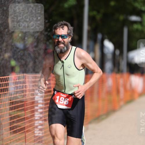 07.09.2025 - 19. Norderstedt Triathlon Michael Strokosch http://msf.ph/oto/8793690 07.09.2025 11:49:04 Laufen 196, 1171, 1355, 1394 meine-sportfotos.de