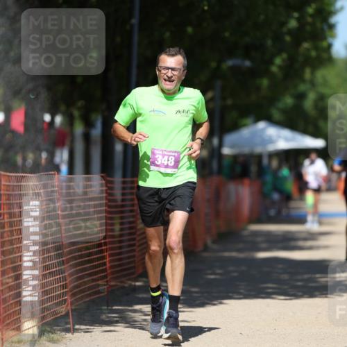 07.09.2025 - 19. Norderstedt Triathlon Michael Strokosch http://msf.ph/oto/8793708 07.09.2025 13:44:45 Laufen 315, 348 meine-sportfotos.de