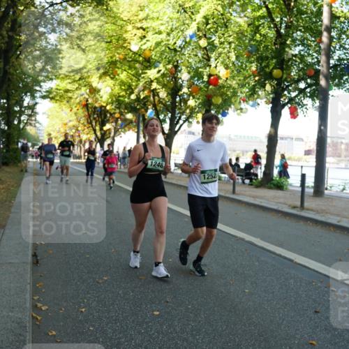 07.09.2025 - BARMER Alsterlauf Yannick Fuchs http://msf.ph/oto/8793751 07.09.2025 11:41:26 Laufen 1248, 1252 meine-sportfotos.de