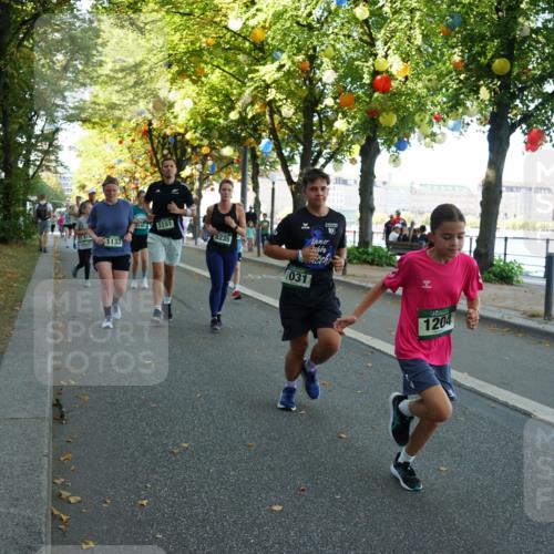 07.09.2025 - BARMER Alsterlauf Yannick Fuchs http://msf.ph/oto/8793801 07.09.2025 11:41:29 Laufen 1133, 141151, 8235, 1031, 10, 1204 meine-sportfotos.de