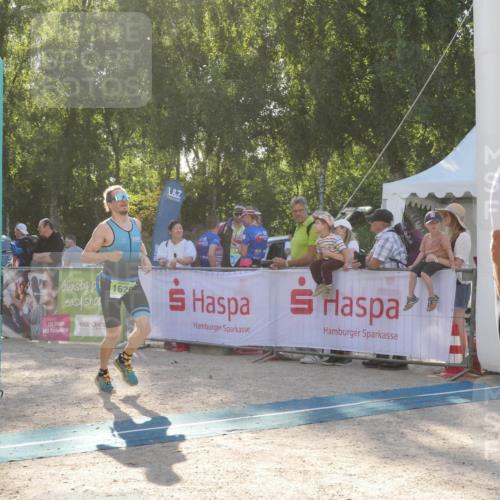 07.09.2025 - 19. Norderstedt Triathlon Zöllner http://msf.ph/oto/8793815 07.09.2025 16:40:25 Ziel 1620 meine-sportfotos.de