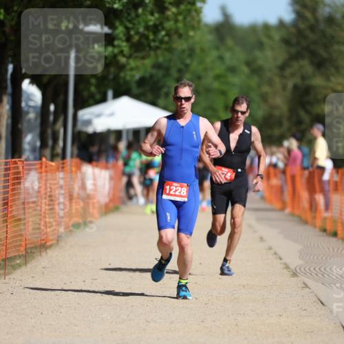 07.09.2025 - 19. Norderstedt Triathlon Michael Strokosch http://msf.ph/oto/8793824 07.09.2025 11:49:31 Laufen 774, 1228 meine-sportfotos.de