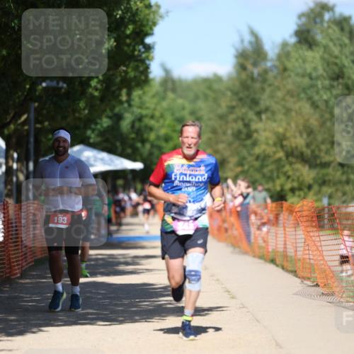 07.09.2025 - 19. Norderstedt Triathlon Michael Strokosch http://msf.ph/oto/8793885 07.09.2025 13:45:16 Laufen 193, 343 meine-sportfotos.de