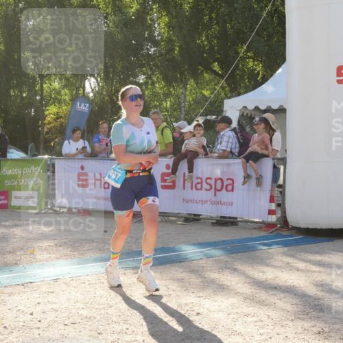 07.09.2025 - 19. Norderstedt Triathlon Zöllner http://msf.ph/oto/8793892 07.09.2025 16:41:08 Ziel 407, 1054 meine-sportfotos.de