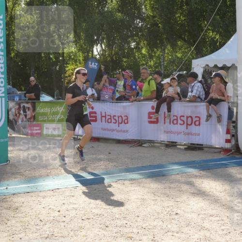 07.09.2025 - 19. Norderstedt Triathlon Zöllner http://msf.ph/oto/8793897 07.09.2025 16:41:15 Ziel 1059, 1090 meine-sportfotos.de
