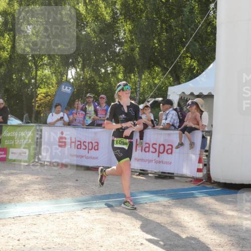 07.09.2025 - 19. Norderstedt Triathlon Zöllner http://msf.ph/oto/8793909 07.09.2025 16:41:19 Ziel 1059, 1090 meine-sportfotos.de