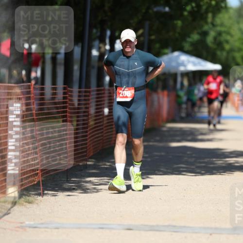07.09.2025 - 19. Norderstedt Triathlon Michael Strokosch http://msf.ph/oto/8793916 07.09.2025 13:45:23 Laufen 193, 206, 343 meine-sportfotos.de