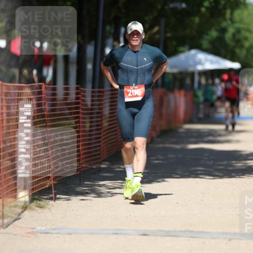 07.09.2025 - 19. Norderstedt Triathlon Michael Strokosch http://msf.ph/oto/8793925 07.09.2025 13:45:24 Laufen 193, 206 meine-sportfotos.de