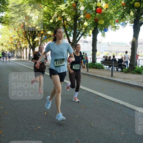 07.09.2025 - BARMER Alsterlauf Yannick Fuchs http://msf.ph/oto/8793931 07.09.2025 11:41:37 Laufen 1107, 1202 meine-sportfotos.de
