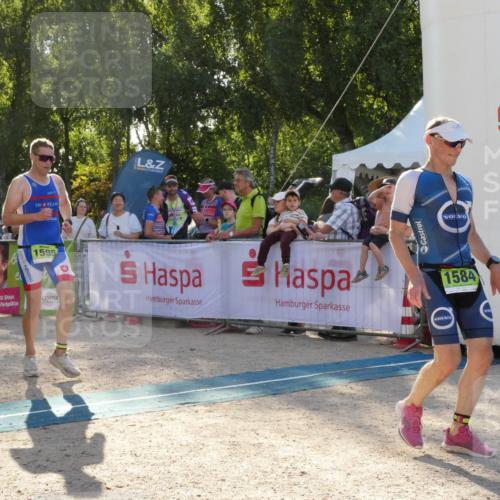 07.09.2025 - 19. Norderstedt Triathlon Zöllner http://msf.ph/oto/8793943 07.09.2025 16:41:53 Ziel 1584, 1595 meine-sportfotos.de