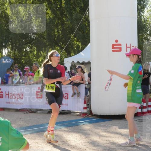 07.09.2025 - 19. Norderstedt Triathlon Zöllner http://msf.ph/oto/8793961 07.09.2025 16:42:13 Ziel 403, 459, 1100 meine-sportfotos.de