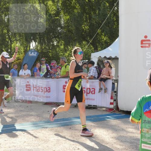 07.09.2025 - 19. Norderstedt Triathlon Zöllner http://msf.ph/oto/8793974 07.09.2025 16:42:18 Ziel 459, 1100, 1561 meine-sportfotos.de