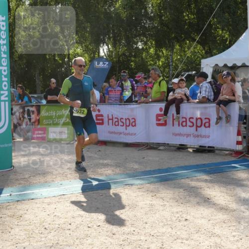 07.09.2025 - 19. Norderstedt Triathlon Zöllner http://msf.ph/oto/8793986 07.09.2025 16:42:30 Ziel 532, 1612 meine-sportfotos.de