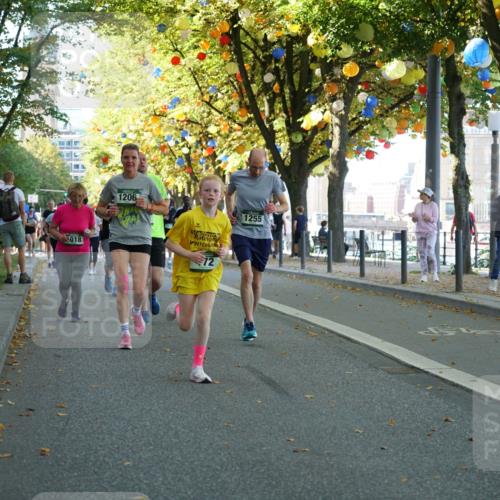 07.09.2025 - BARMER Alsterlauf Yannick Fuchs http://msf.ph/oto/8793991 07.09.2025 11:41:45 Laufen 018, 1206, 72, 1255 meine-sportfotos.de