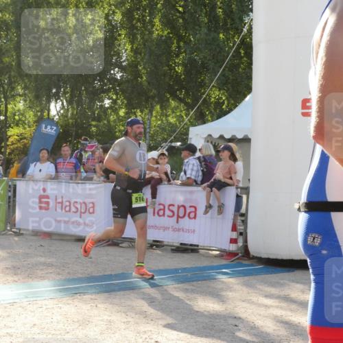 07.09.2025 - 19. Norderstedt Triathlon Zöllner http://msf.ph/oto/8794014 07.09.2025 16:43:00 Ziel 516, 1075, 1603 meine-sportfotos.de