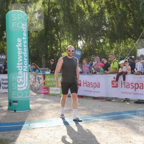 07.09.2025 - 19. Norderstedt Triathlon Zöllner http://msf.ph/oto/8794039 07.09.2025 16:43:15 Ziel 1049, 1544 meine-sportfotos.de