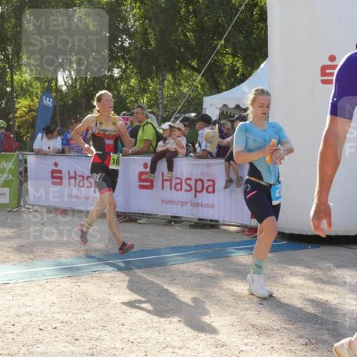 07.09.2025 - 19. Norderstedt Triathlon Zöllner http://msf.ph/oto/8794067 07.09.2025 16:43:29 Ziel 430, 1063, 1422, 1545, 1549, 1586, 1606 meine-sportfotos.de