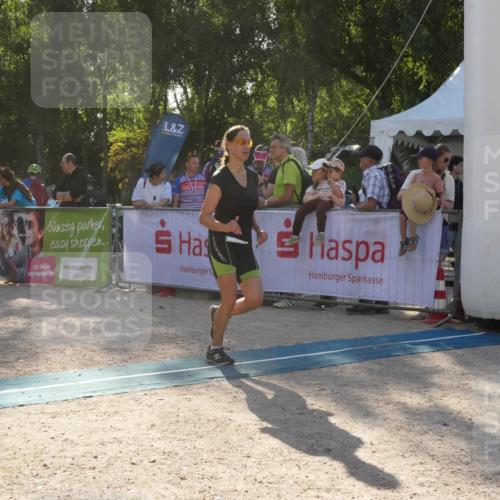 07.09.2025 - 19. Norderstedt Triathlon Zöllner http://msf.ph/oto/8794076 07.09.2025 16:43:31 Ziel 430, 1063, 1422, 1549, 1586, 1606 meine-sportfotos.de