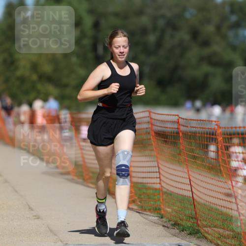 07.09.2025 - 19. Norderstedt Triathlon Michael Strokosch http://msf.ph/oto/8794077 07.09.2025 13:45:56 Laufen 344, 350, 1259 meine-sportfotos.de