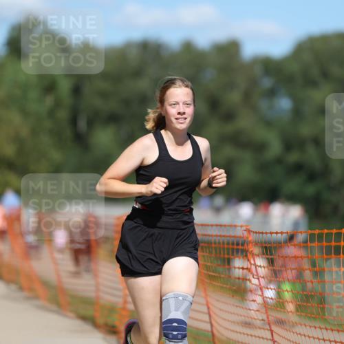 07.09.2025 - 19. Norderstedt Triathlon Michael Strokosch http://msf.ph/oto/8794094 07.09.2025 13:45:57 Laufen 344, 350, 1259 meine-sportfotos.de