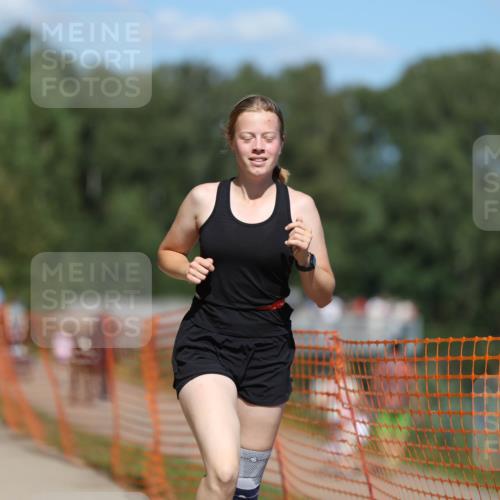 07.09.2025 - 19. Norderstedt Triathlon Michael Strokosch http://msf.ph/oto/8794099 07.09.2025 13:45:57 Laufen 344, 350, 1259 meine-sportfotos.de