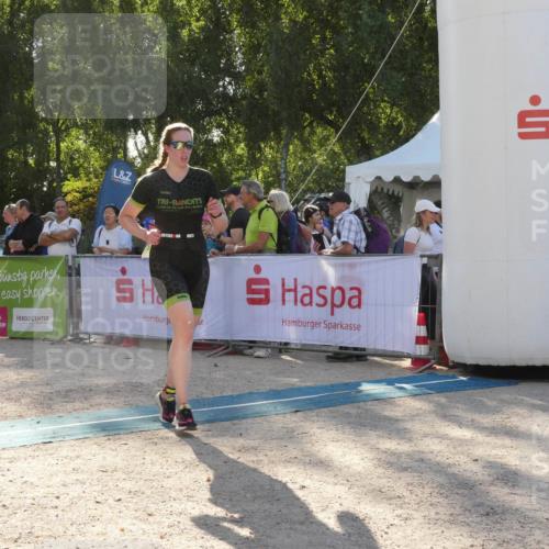 07.09.2025 - 19. Norderstedt Triathlon Zöllner http://msf.ph/oto/8794190 07.09.2025 16:45:10 Ziel 1082, 1609 meine-sportfotos.de