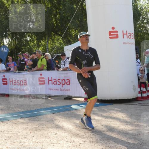 07.09.2025 - 19. Norderstedt Triathlon Zöllner http://msf.ph/oto/8794205 07.09.2025 16:45:14 Ziel 1082, 1609 meine-sportfotos.de