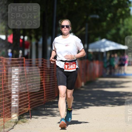 07.09.2025 - 19. Norderstedt Triathlon Michael Strokosch http://msf.ph/oto/8794212 07.09.2025 13:46:13 Laufen 351, 1362 meine-sportfotos.de