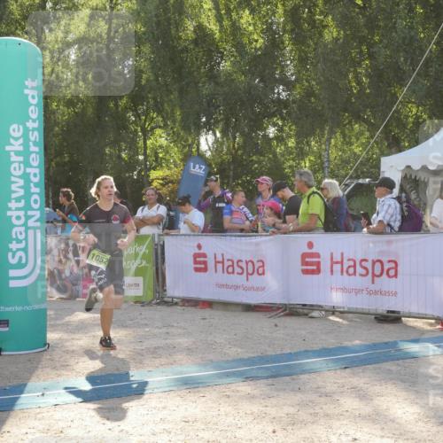 07.09.2025 - 19. Norderstedt Triathlon Zöllner http://msf.ph/oto/8794222 07.09.2025 16:45:22 Ziel 509, 1052, 1072, 1569 meine-sportfotos.de