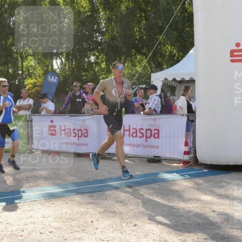 07.09.2025 - 19. Norderstedt Triathlon Zöllner http://msf.ph/oto/8794234 07.09.2025 16:45:24 Ziel 509, 1052, 1072, 1569 meine-sportfotos.de