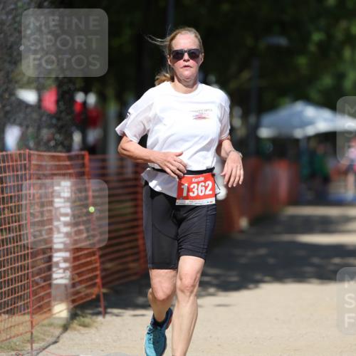 07.09.2025 - 19. Norderstedt Triathlon Michael Strokosch http://msf.ph/oto/8794239 07.09.2025 13:46:14 Laufen 1362 meine-sportfotos.de
