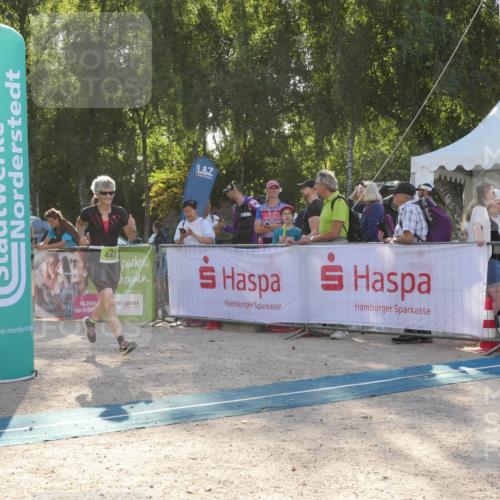 07.09.2025 - 19. Norderstedt Triathlon Zöllner http://msf.ph/oto/8794270 07.09.2025 16:46:03 Ziel 447, 1492 meine-sportfotos.de